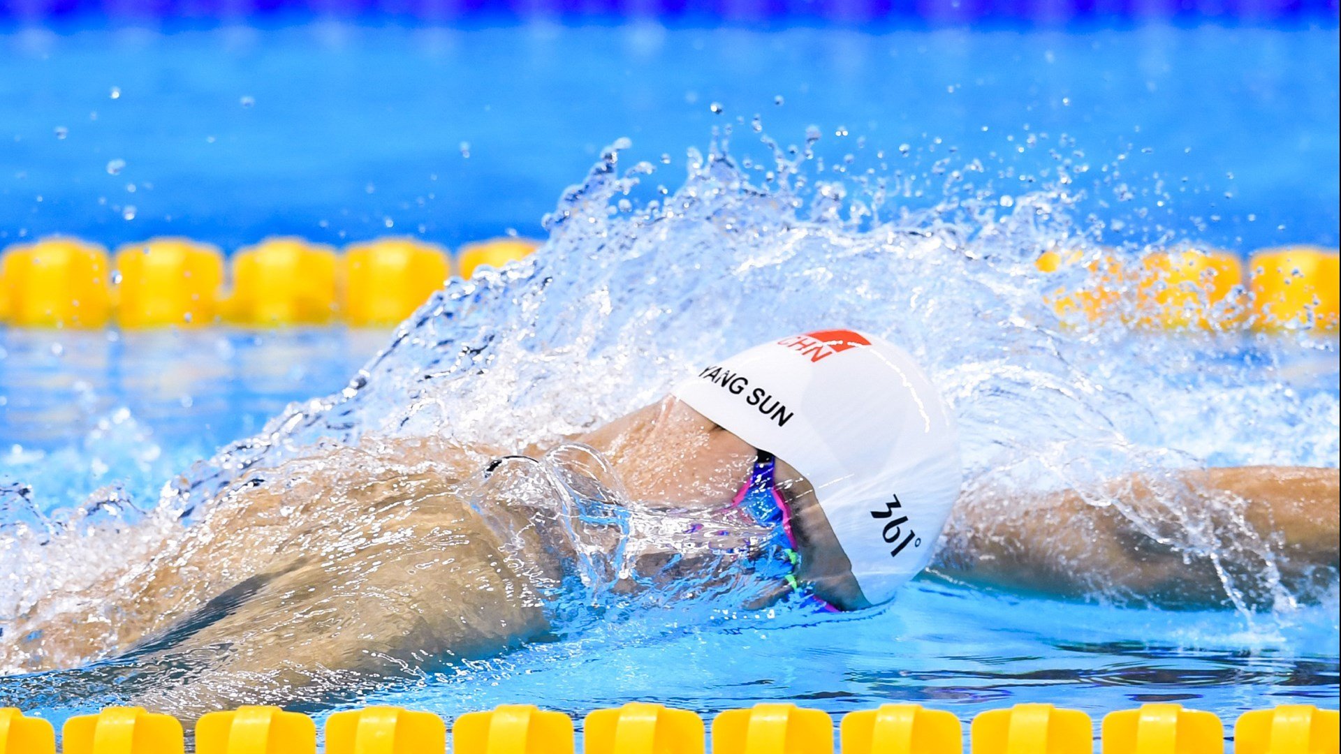 终点拼速!乌兰多展现冲刺爆发力,乌兰chabu